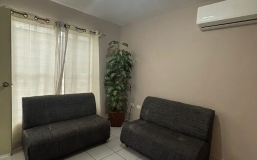 CASA EN RENTA EN APODACA