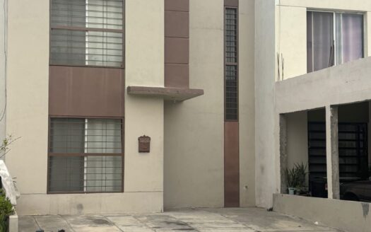 CASA EN RENTA EN APODACA